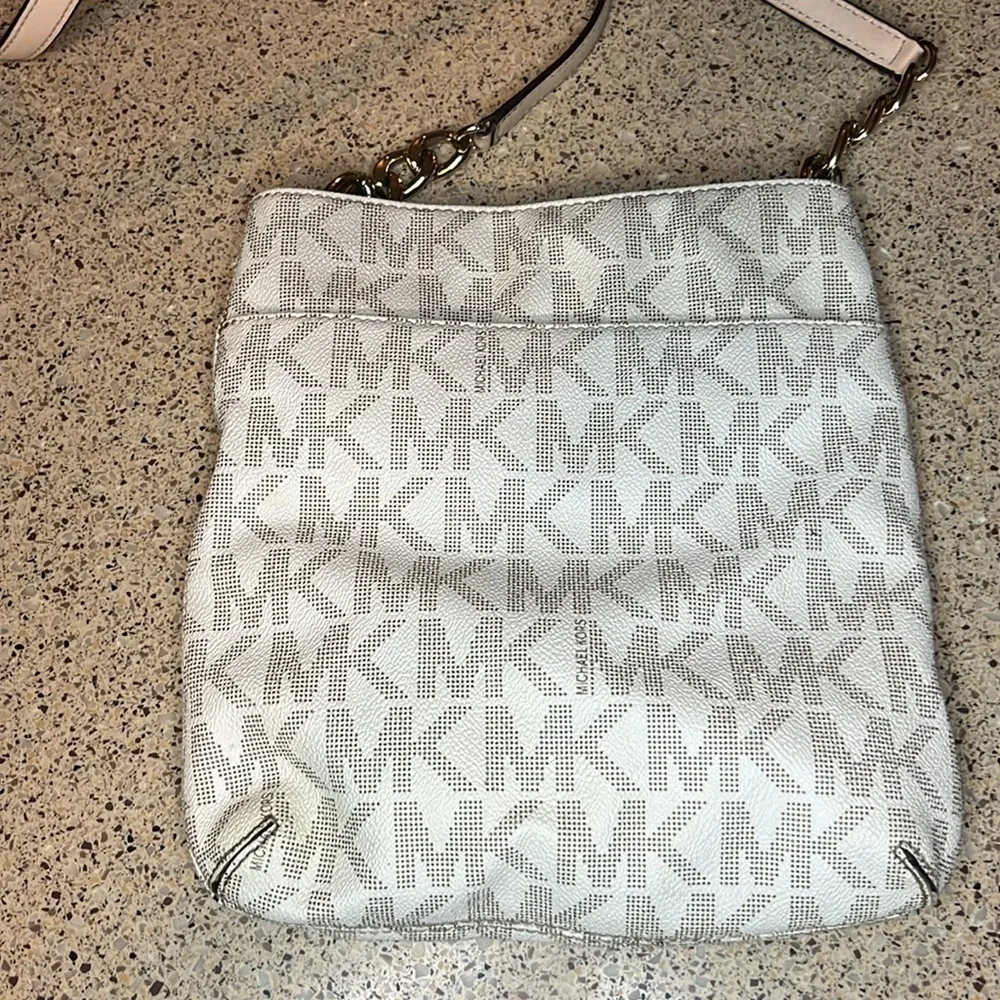 Michael Kors White and Beige Crossbody Purse